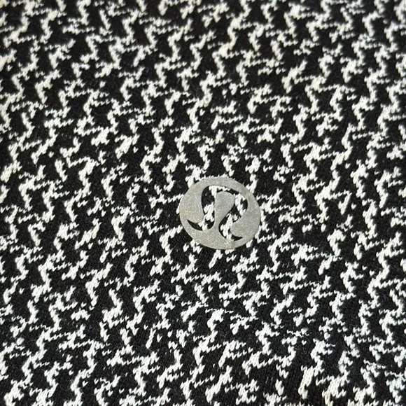 Lululemon Wunder Under Leggings - Picture 4 of 4